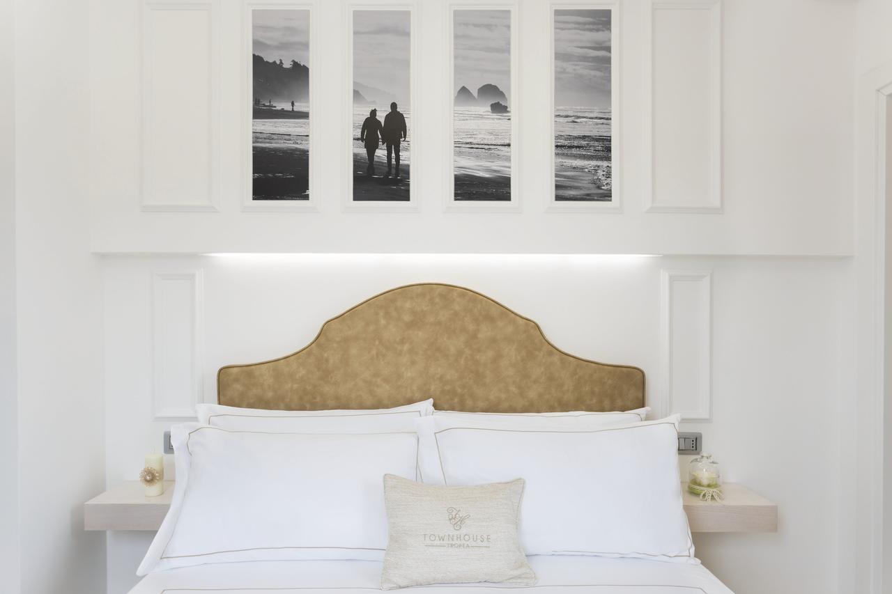 مبيت وإفطار Townhouse تروبيا المظهر الخارجي الصورة