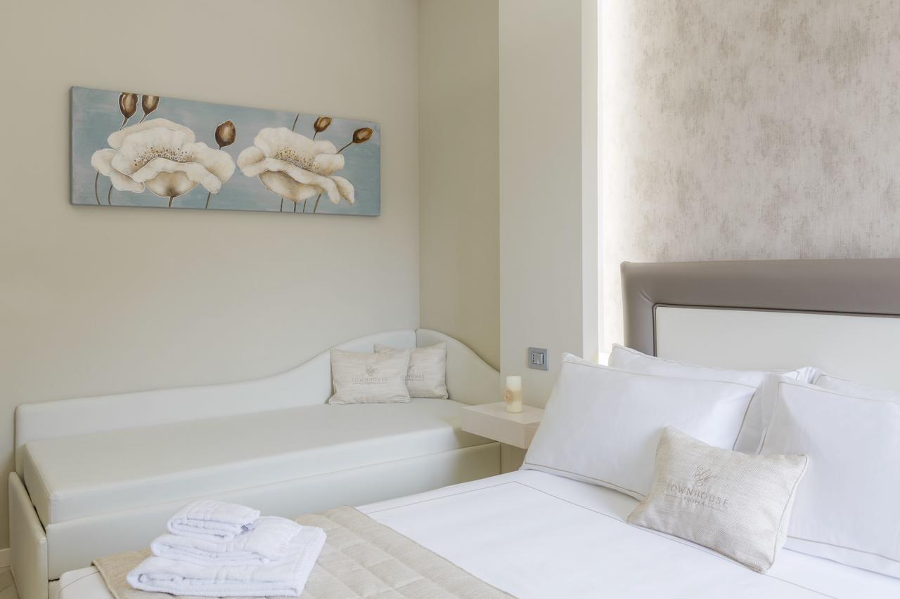 مبيت وإفطار Townhouse تروبيا المظهر الخارجي الصورة