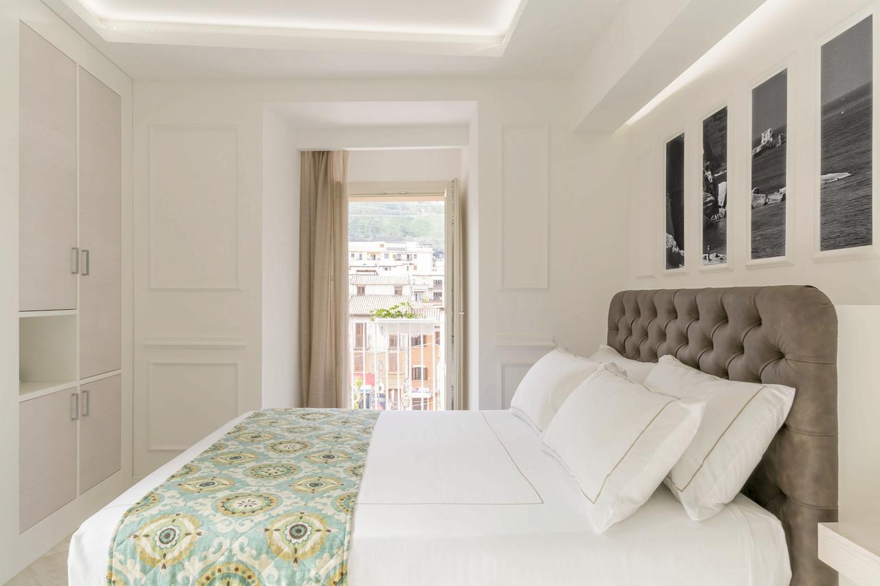 مبيت وإفطار Townhouse تروبيا المظهر الخارجي الصورة