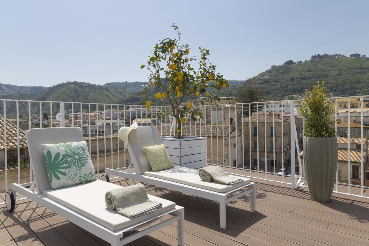 مبيت وإفطار Townhouse تروبيا المظهر الخارجي الصورة